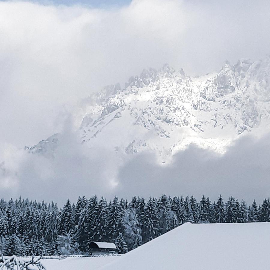 Bed and Breakfast Privatzimmervermietung Foidlbauer Oberndorf in Tirol Exteriér fotografie